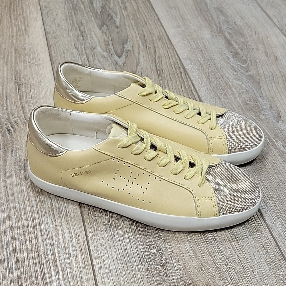 Sam Edelman Size 3 Yellow and Gold Aubrie Mini Sneakers